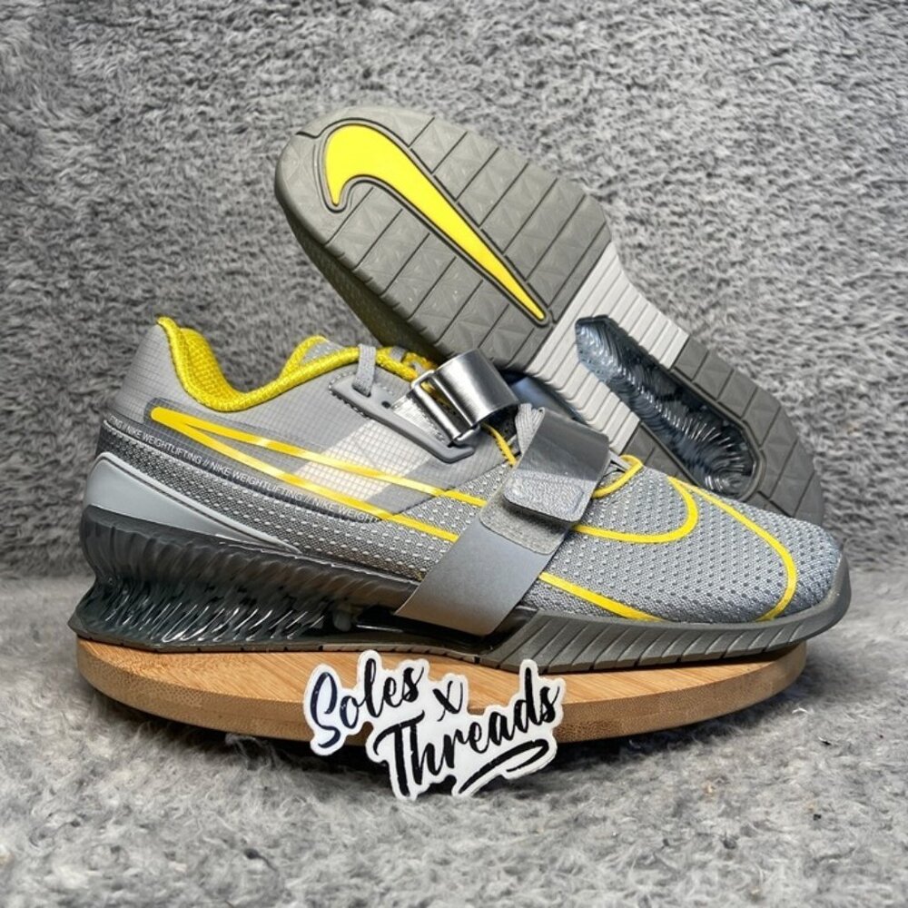 Nike Romaleos 4 Weightlifting Shoe Size 7.5 Men Wolf Grey Lightning CD3463-002